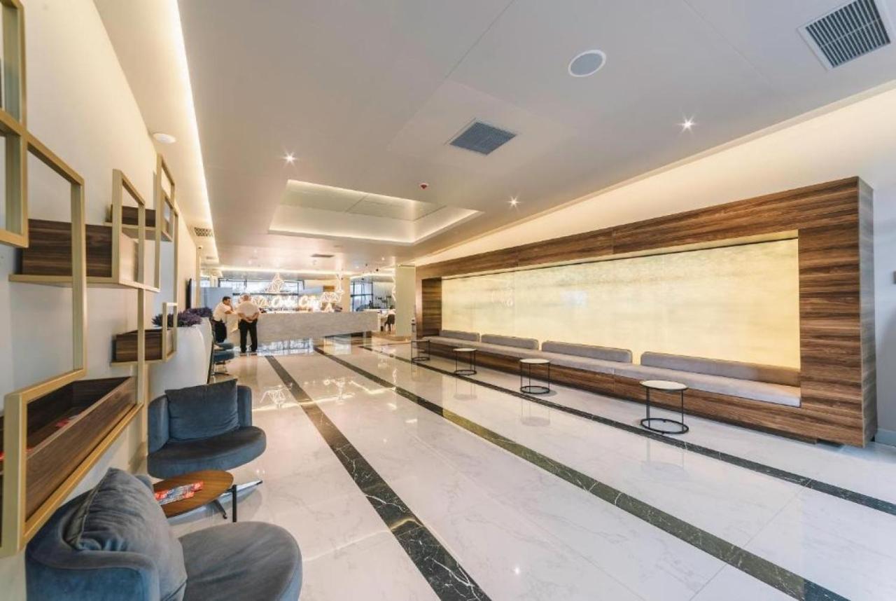 Orbi City Aparthotel Black Sea View Batumi Exteriör bild