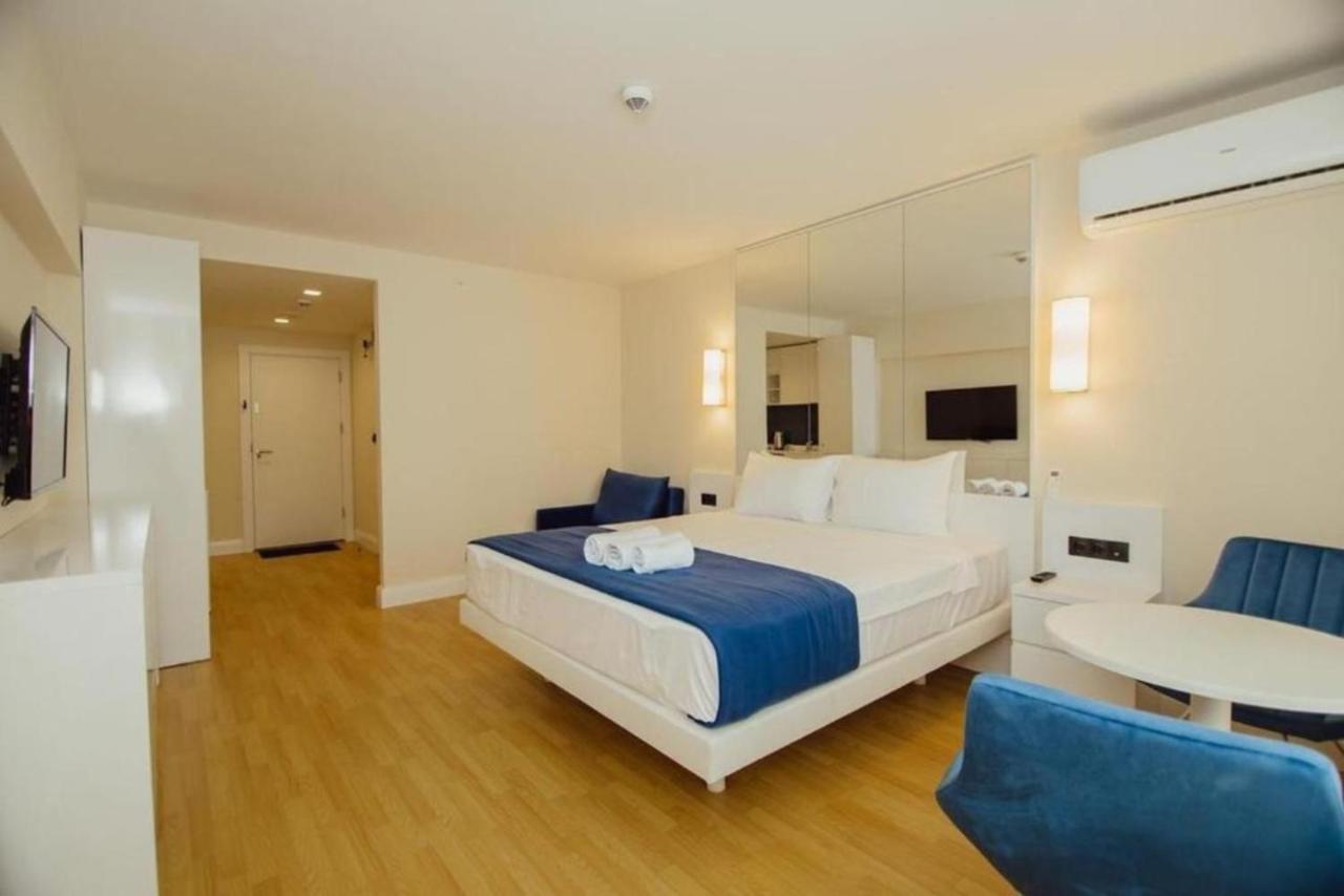 Orbi City Aparthotel Black Sea View Batumi Exteriör bild