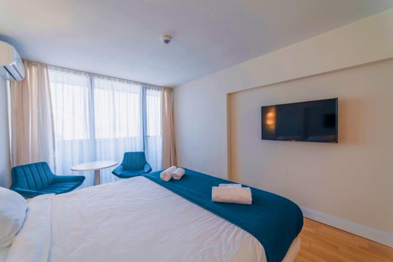 Orbi City Aparthotel Black Sea View Batumi Exteriör bild