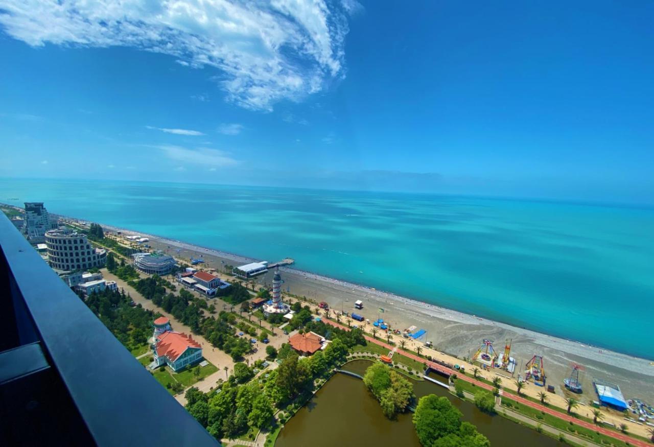 Orbi City Aparthotel Black Sea View Batumi Exteriör bild