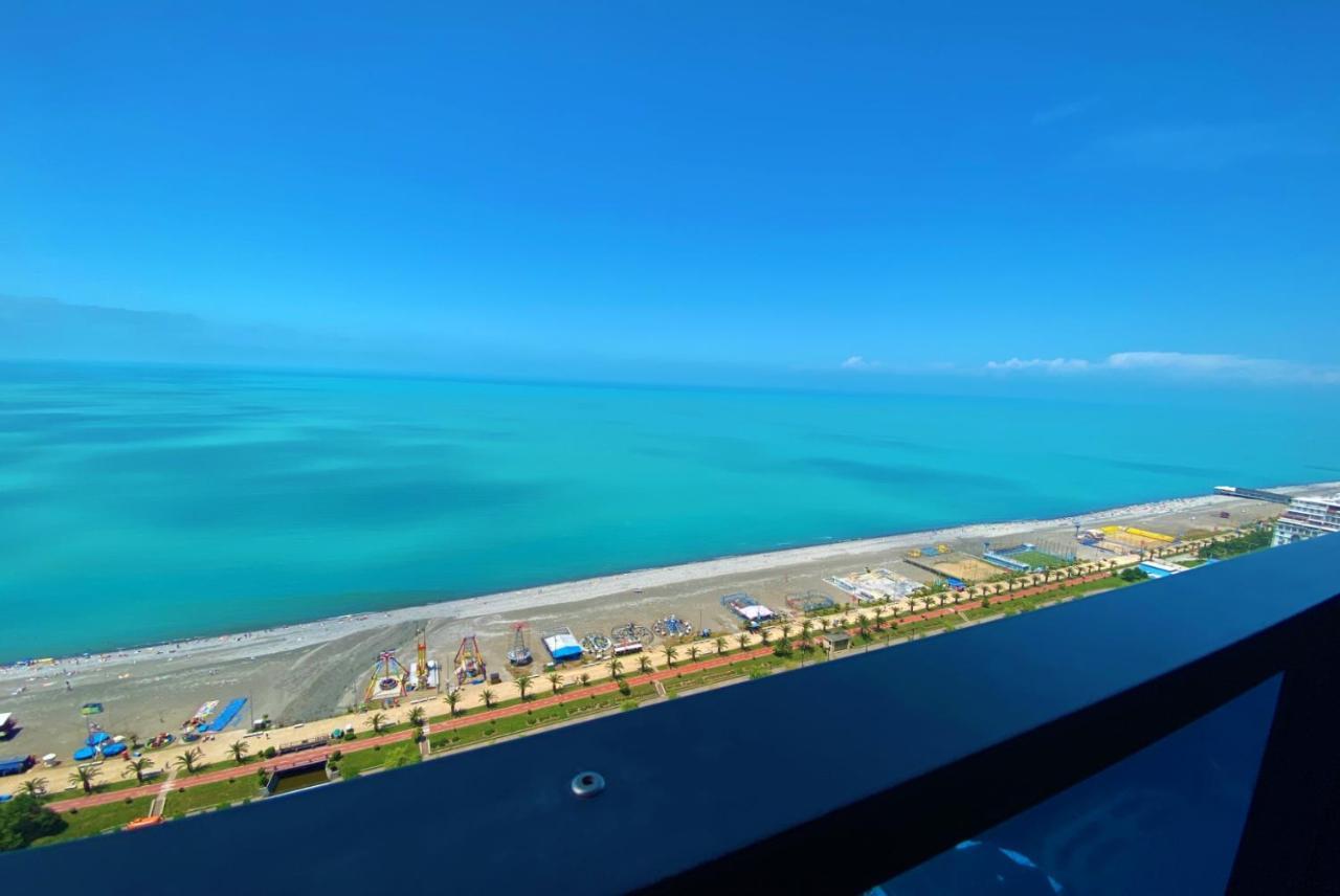 Orbi City Aparthotel Black Sea View Batumi Exteriör bild