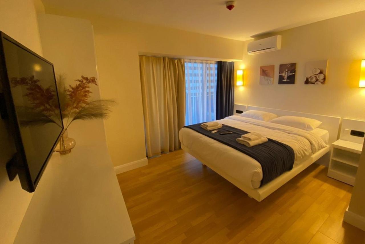 Orbi City Aparthotel Black Sea View Batumi Exteriör bild